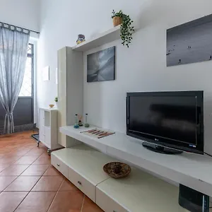 https://la-casa-del-cacciatore-alloggio-con-terrazzo.palermohotels.org