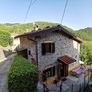 https://deliziosa-casetta-sullappennino-toscano.it-tuscanyhotel.com